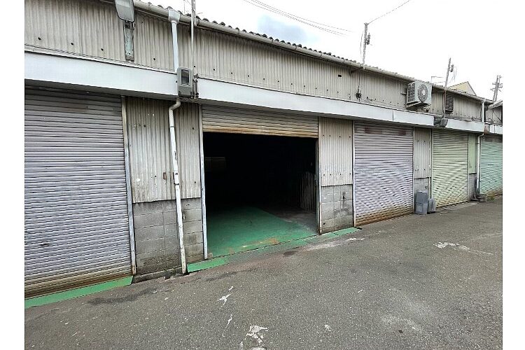 長吉六反3丁目貸倉庫画像1